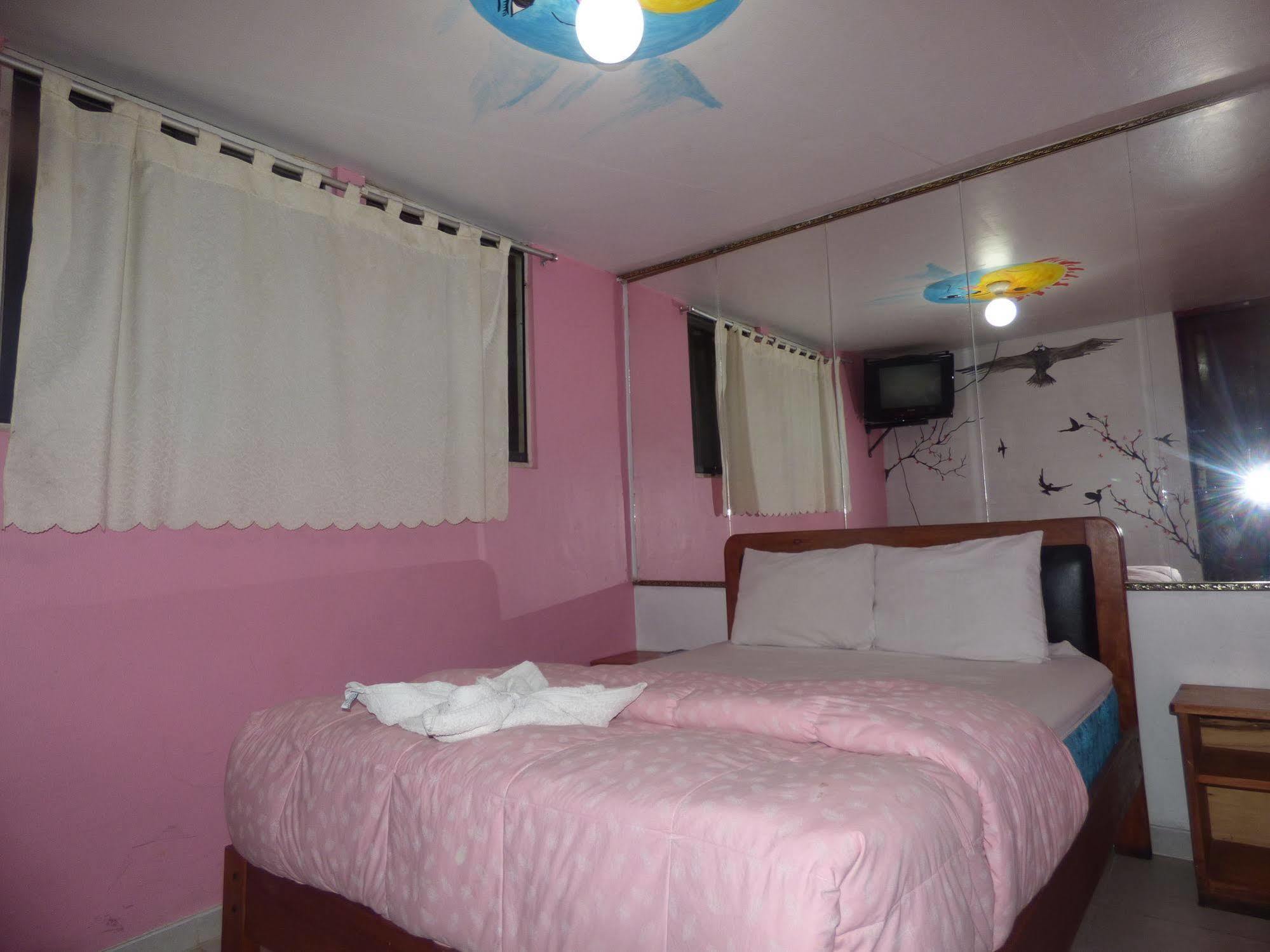 Peruvian Hostal Куско Екстериор снимка